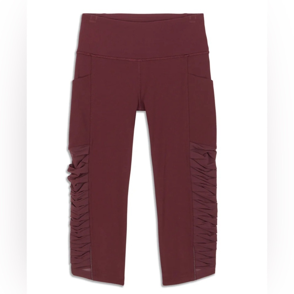 Lululemon Sharp Turns Crop leggings size 2